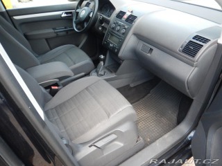 Volkswagen Touran 1.9 TDI, 7 MÍST, TAŽNÉ 2006