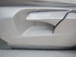 Volkswagen Touran 1.9 TDI, 7 MÍST, TAŽNÉ 2006