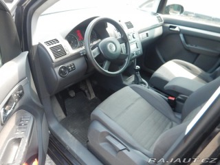 Volkswagen Touran 1.9 TDI, 7 MÍST, TAŽNÉ 2006