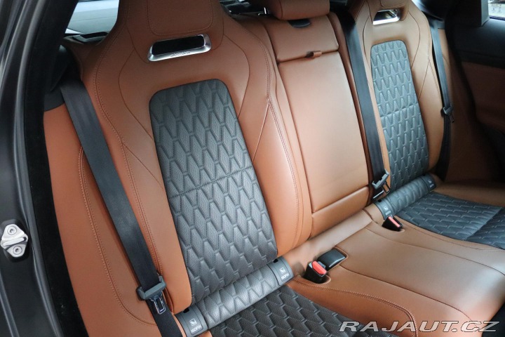 Jaguar F-Pace SVR 5.0 V8 AWD 405kW DPH 2018