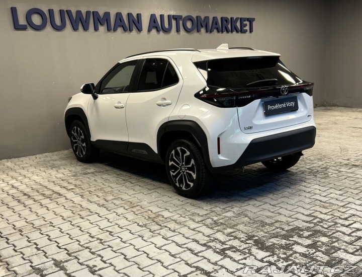 Toyota Yaris Cross 1.5 Hybrid AT STYLE 2025