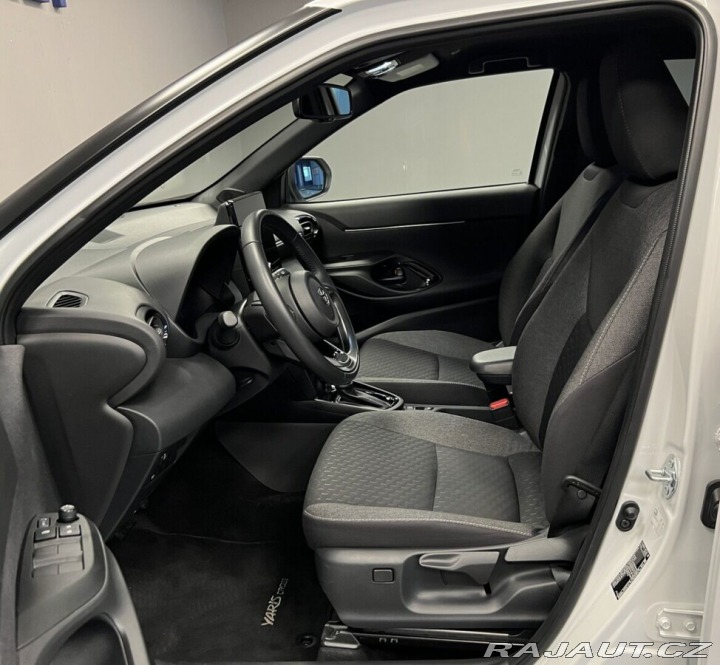 Toyota Yaris Cross 1.5 Hybrid AT STYLE 2025