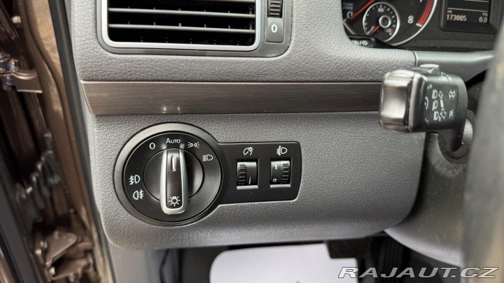 Volkswagen Touran 1.4TSi 103kW *DSG*Navi*Ta 2012