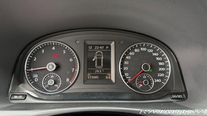 Volkswagen Touran 1.4TSi 103kW *DSG*Navi*Ta 2012