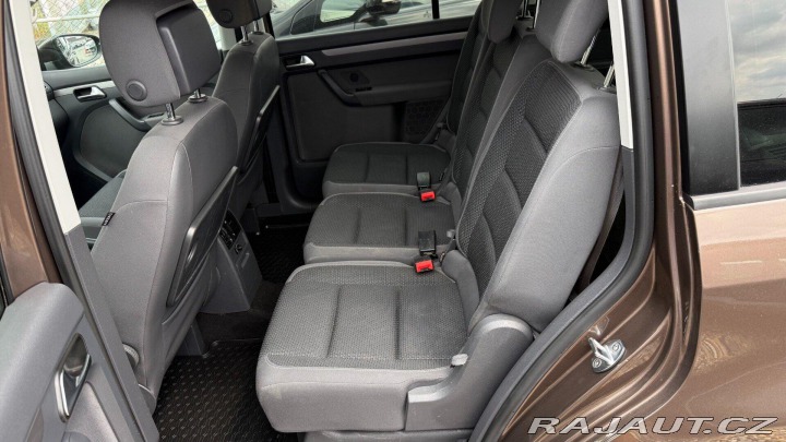 Volkswagen Touran 1.4TSi 103kW *DSG*Navi*Ta 2012