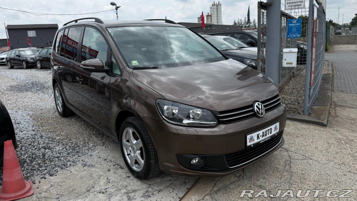 Volkswagen Touran 1.4TSi 103kW *DSG*Navi*Ta 2012