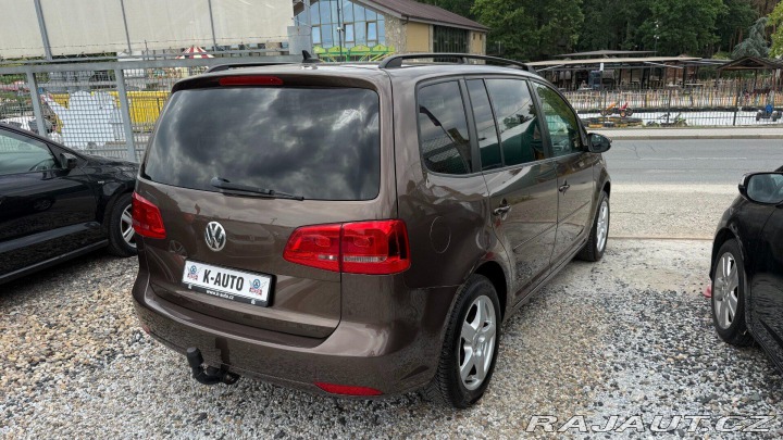 Volkswagen Touran 1.4TSi 103kW *DSG*Navi*Ta 2012