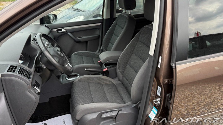 Volkswagen Touran 1.4TSi 103kW *DSG*Navi*Ta 2012