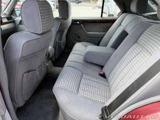 Mercedes-Benz 124 300 D 83kW ČR 1991