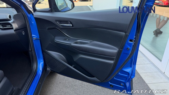 Toyota C-HR 1.2  6M  Active 2017