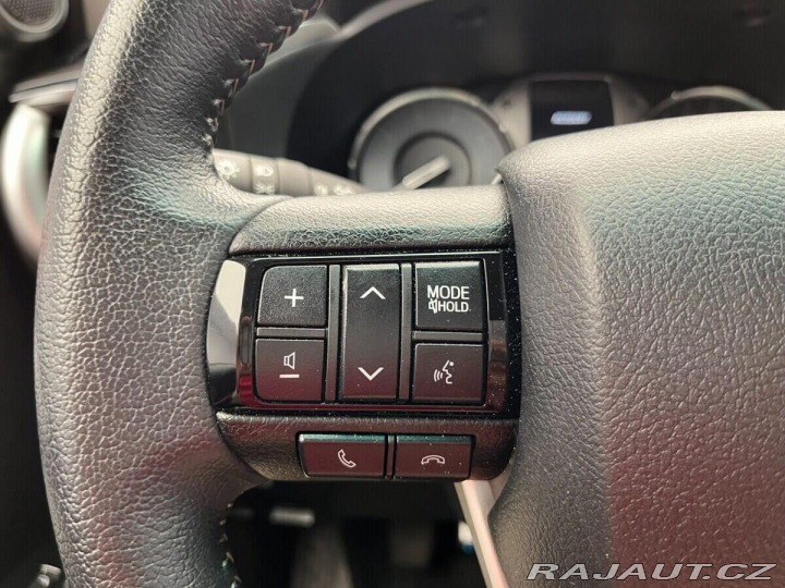Toyota Hilux Double Cab - 2.8L Diesel 2026