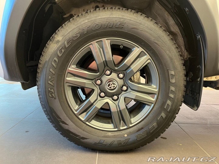 Toyota Hilux Double Cab - 2.8L Diesel 2026