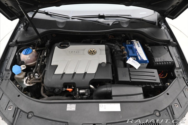 Volkswagen Passat 2,0 103kW NOVÁ STK 4/28 2010