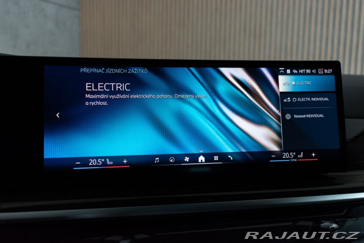 BMW X5 xDrive50e ZÁRUKA*AIR*TANŽ 2024