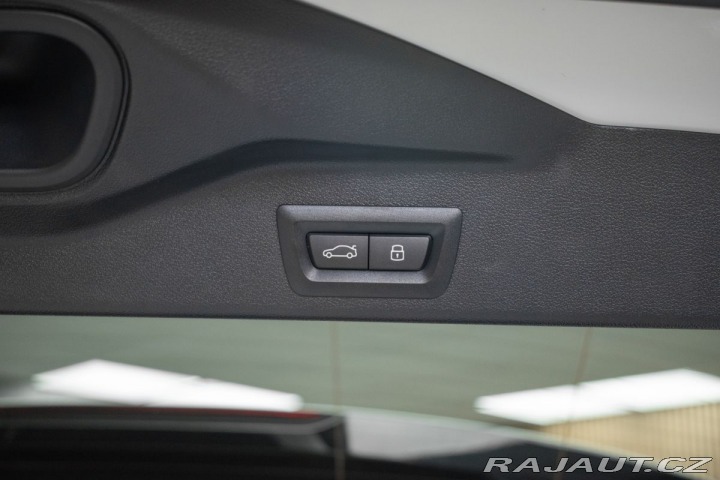 BMW X5 xDrive50e ZÁRUKA*AIR*TAŽN 2024