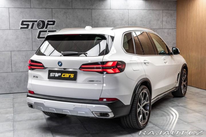 BMW X5 xDrive50e ZÁRUKA*AIR*TAŽN 2024