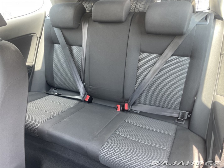 Volkswagen Golf 1,4 MPi 59kw Klima ESP 2009