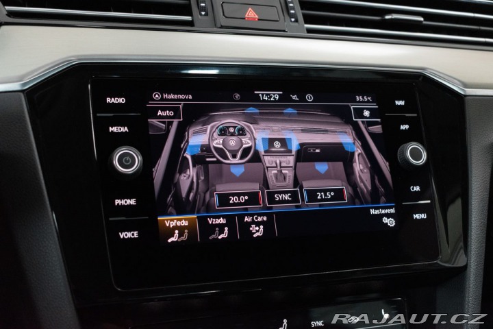 Volkswagen Passat 1.5 TSI REZERVACE 2021