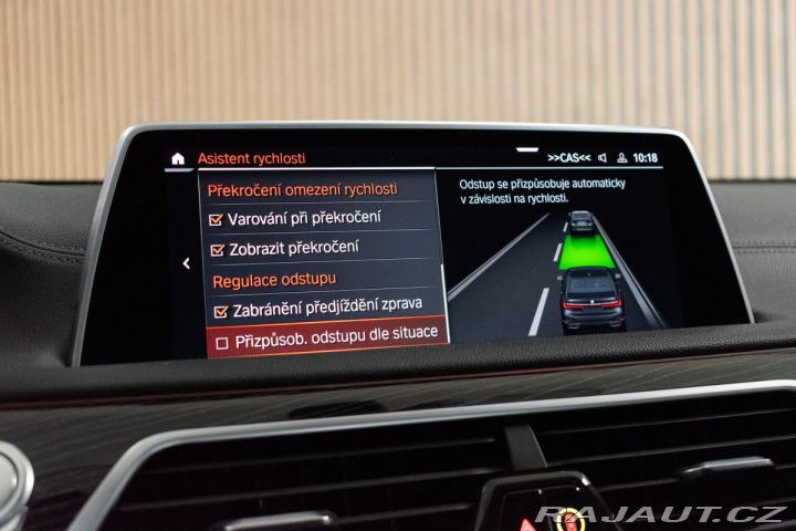 BMW 7 740d xD REZERVACE 2022