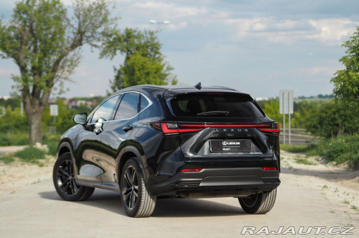 Lexus Ostatní modely NX 450h plus 450H+ 2,5 PHEV PRESTIGE 2025