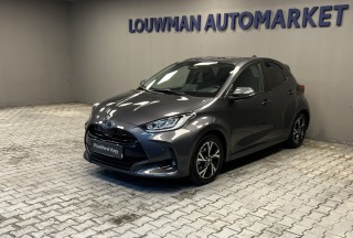 Toyota Yaris 1.5 Hybrid AT STYLE