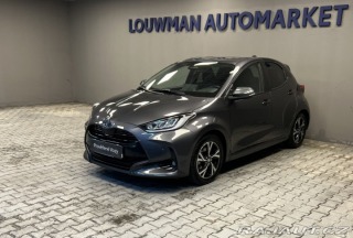 Toyota Yaris 1.5 Hybrid AT STYLE 2025