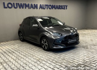 Toyota Yaris 1.5 Hybrid AT STYLE 2025