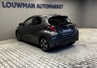 Toyota Yaris 1.5 Hybrid AT STYLE 2025