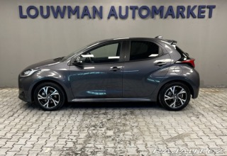 Toyota Yaris 1.5 Hybrid AT STYLE 2025