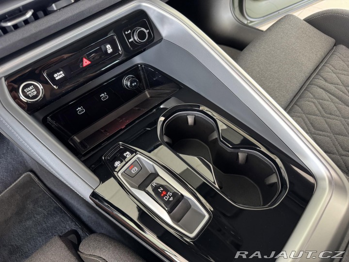 Audi Q5 TDI Quattro*S-LINE*360*Ke 2026