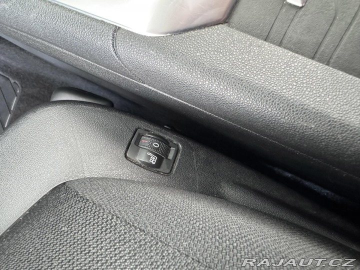 Citroën Grand C4 Picasso 1,6HDi 88kW*Navi*REZERVAC 2015