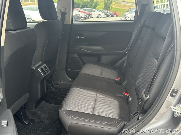 Mitsubishi Outlander 2,0 150PS Active A/T 2019