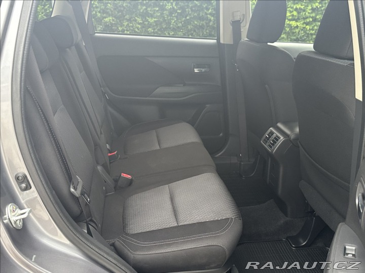 Mitsubishi Outlander 2,0 150PS Active A/T 2019