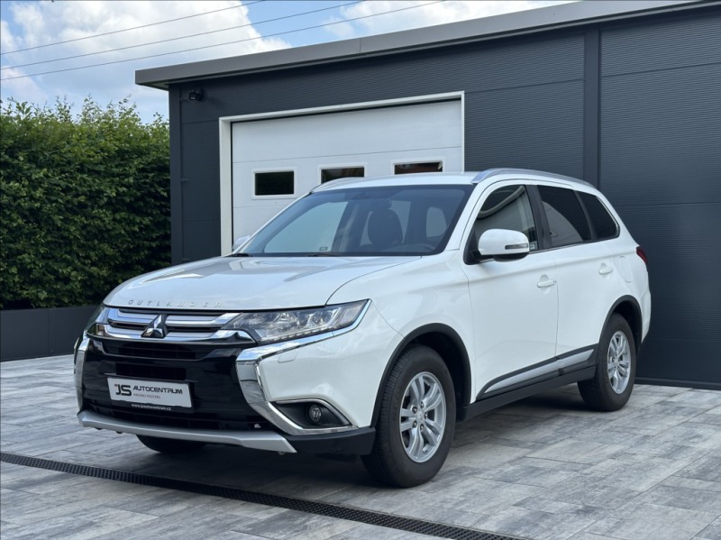 Mitsubishi Outlander 2,0 150PS Intense A/T 4x