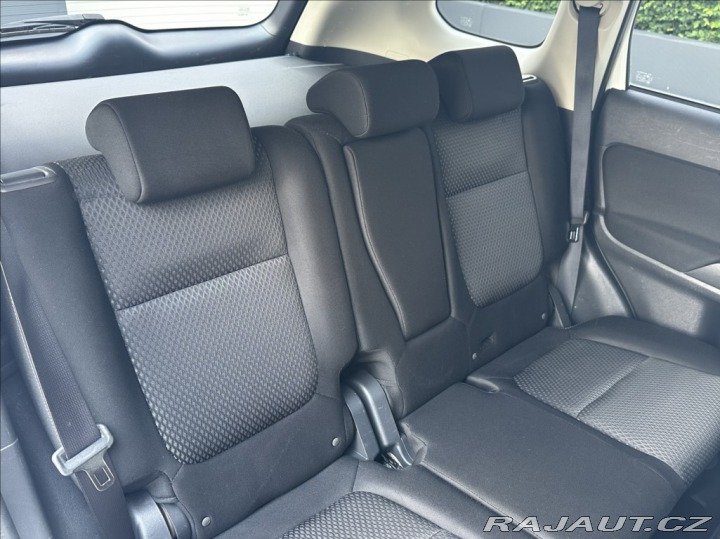 Mitsubishi Outlander 2,0 150PS Intense A/T 4x 2016