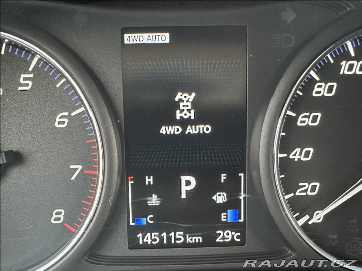 Mitsubishi Outlander 2,0 150PS Intense A/T 4x 2016