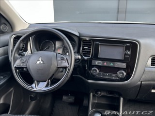 Mitsubishi Outlander 2,0 150PS Intense A/T 4x 2016