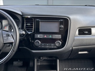 Mitsubishi Outlander 2,0 150PS Intense A/T 4x 2016