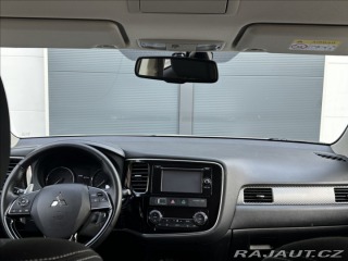Mitsubishi Outlander 2,0 150PS Intense A/T 4x 2016