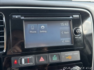 Mitsubishi Outlander 2,0 150PS Intense A/T 4x 2016