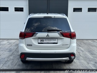 Mitsubishi Outlander 2,0 150PS Intense A/T 4x 2016
