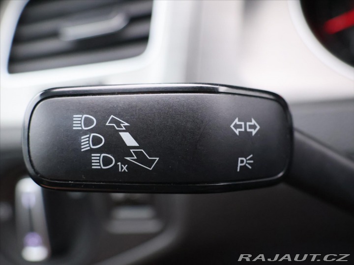 Volkswagen Golf 1,4 TSI 103kW Aut.klima 2013