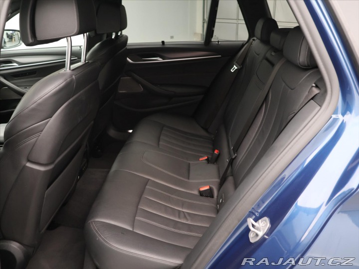 BMW 5 3,0 530d xD CZ M-Sport HU 2021