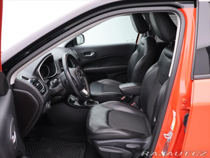Jeep Compass 2,0 CRDI 125kW Aut 4WD Li 2018