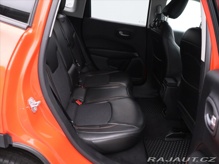 Jeep Compass 2,0 CRDI 125kW Aut 4WD Li 2018