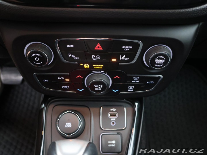Jeep Compass 2,0 CRDI 125kW Aut 4WD Li 2018