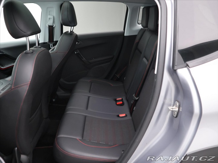 Peugeot 2008 1,2 PT 81KW GT-LINE PANOR 2017