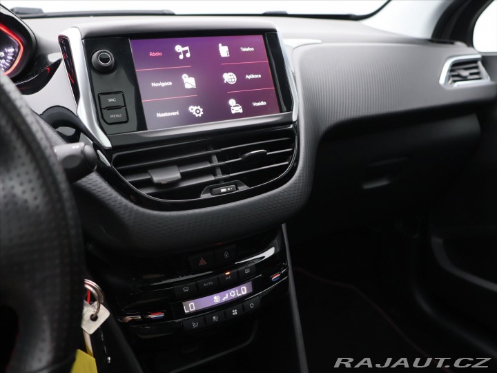 Peugeot 2008 1,2 PT 81KW GT-LINE PANOR 2017