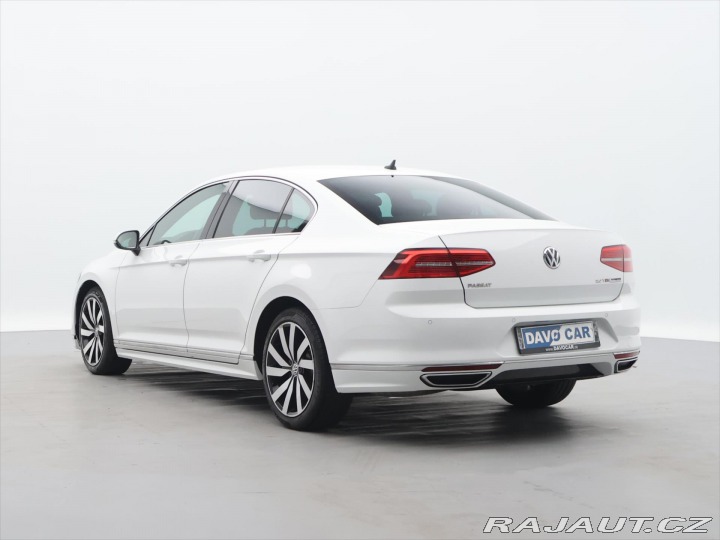 Volkswagen Passat 2,0 TDI 140kW DSG R-line 2017