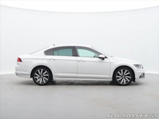 Volkswagen Passat 2,0 TDI 140kW DSG R-line 2017